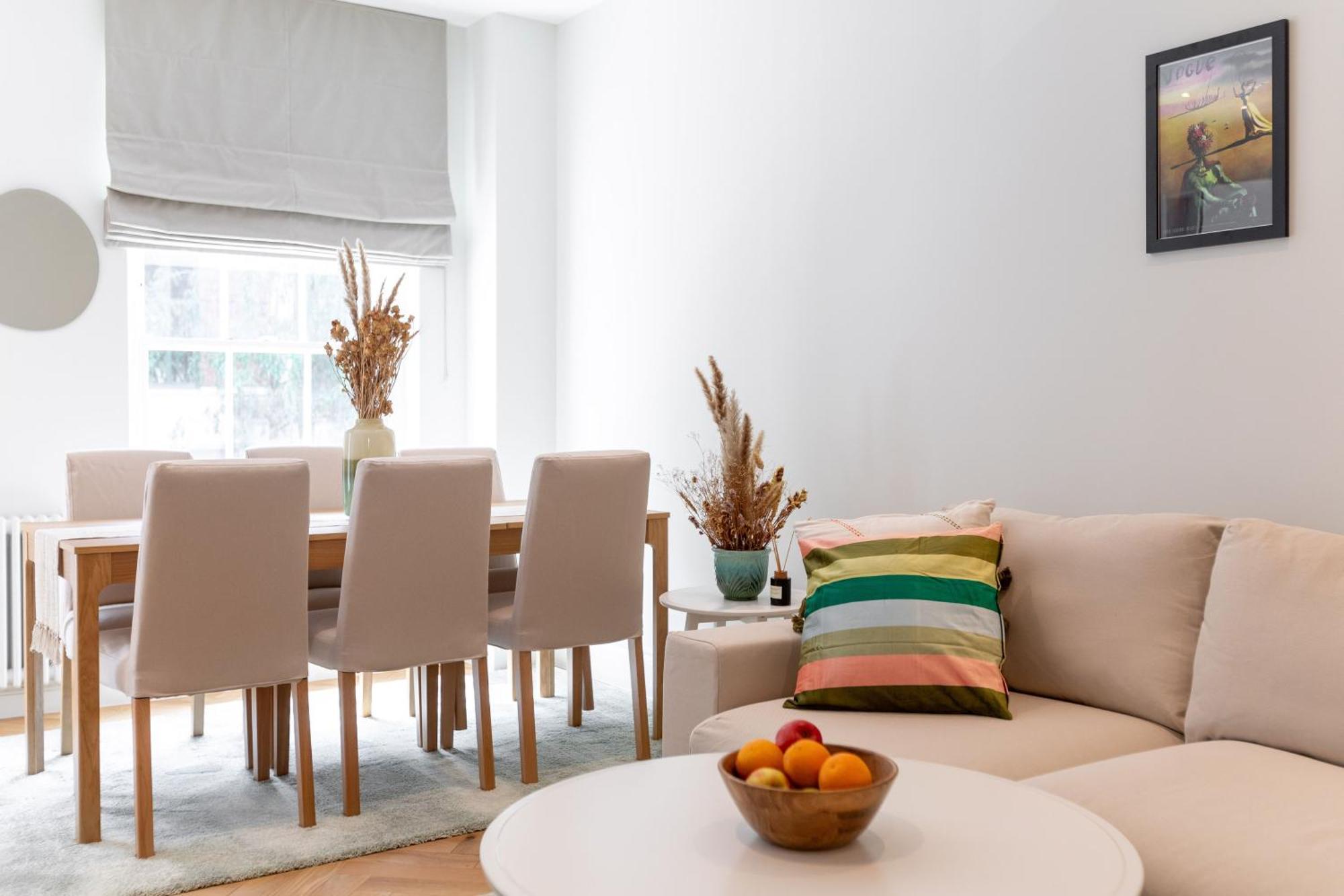3 Bedroom Flat With Terrace In Central Лондон Экстерьер фото